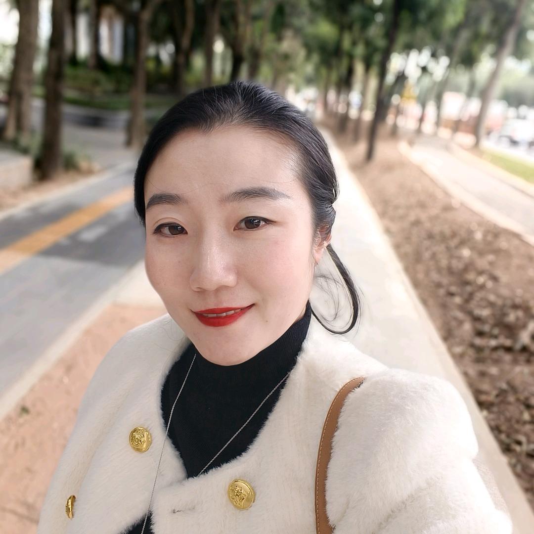叶笛聊水光