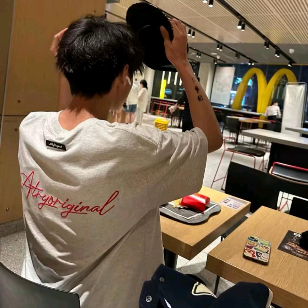 怀困ㅤㅤㅤㅤㅤㅤㅤㅤㅤㅤㅤ