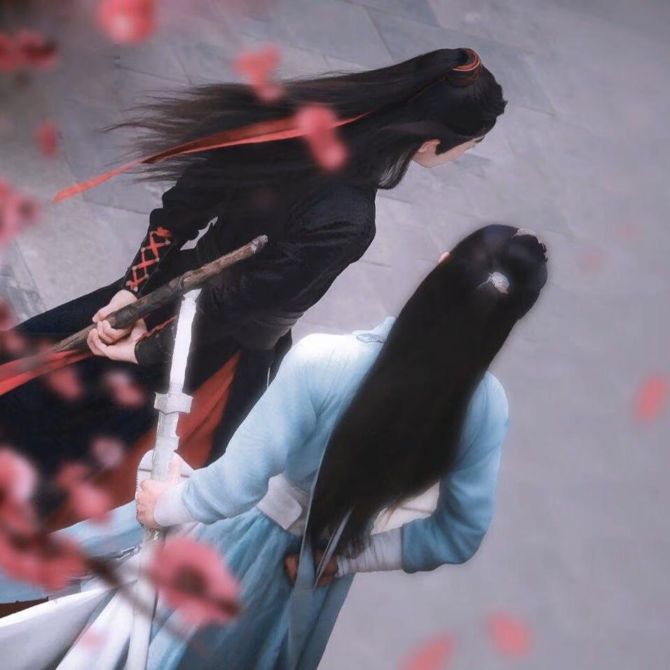 肖小兔♡.狗崽崽