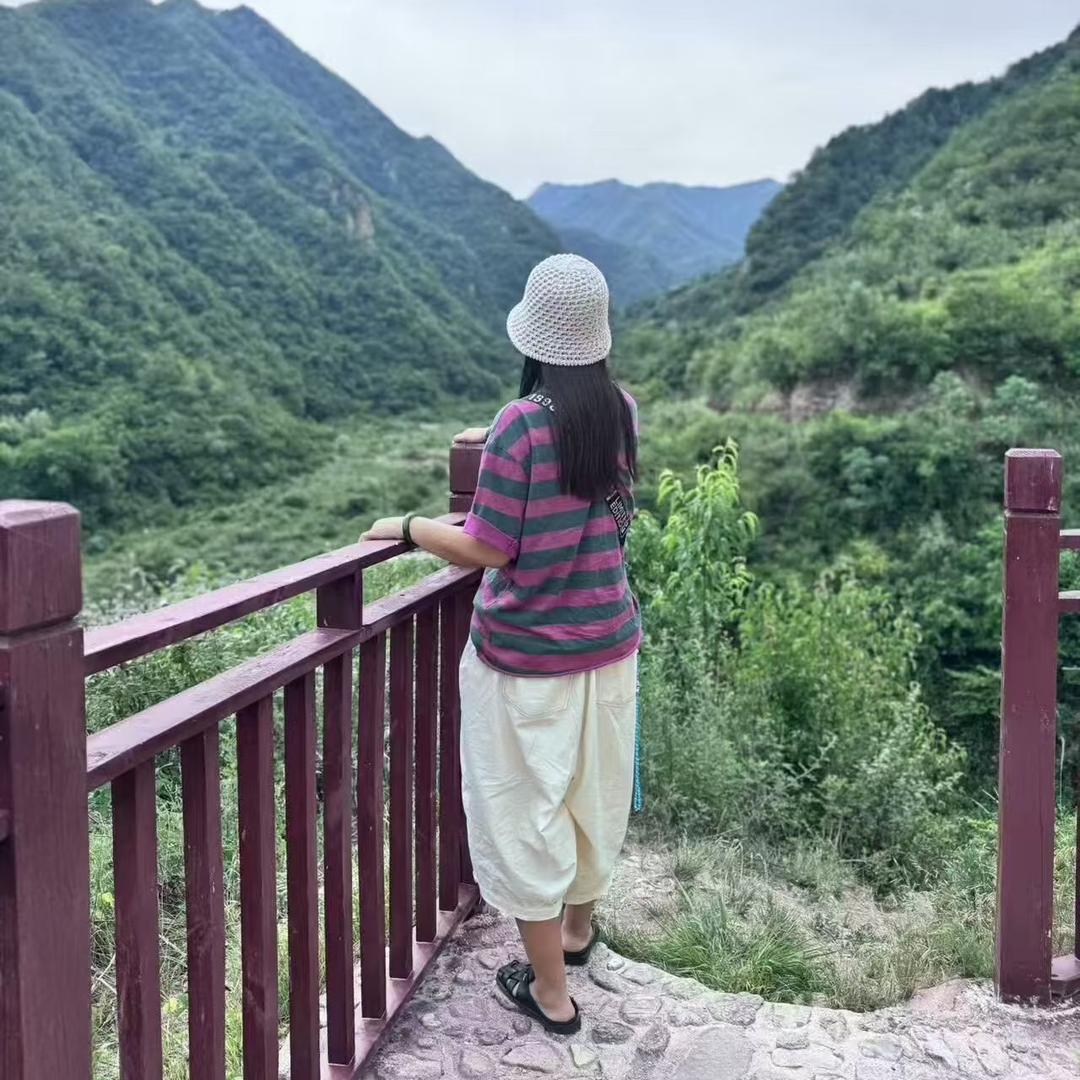 青青河边草