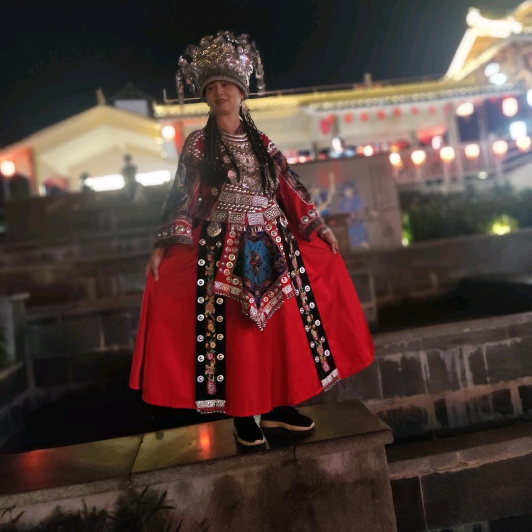 黄秀荣