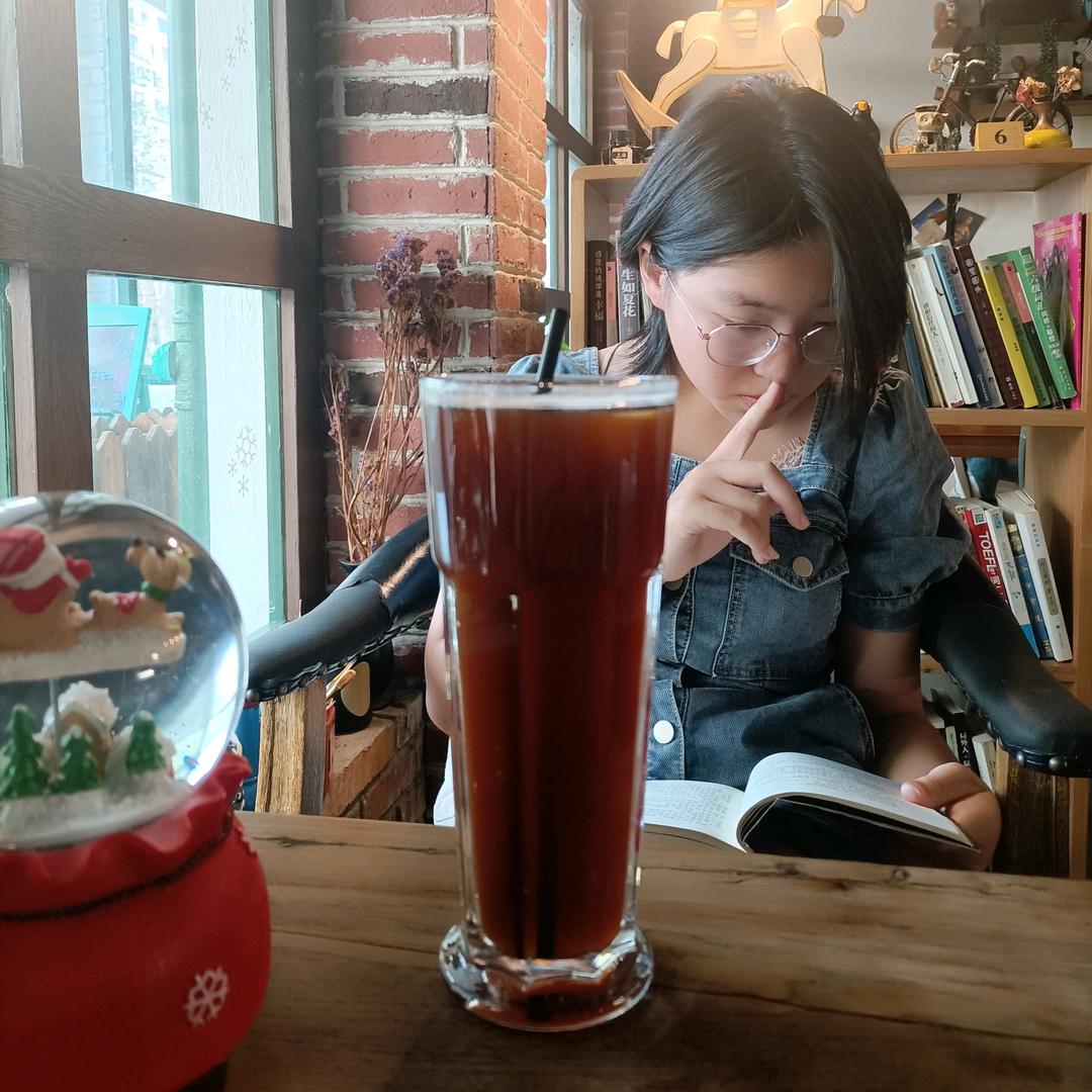 晴晴超爱玩