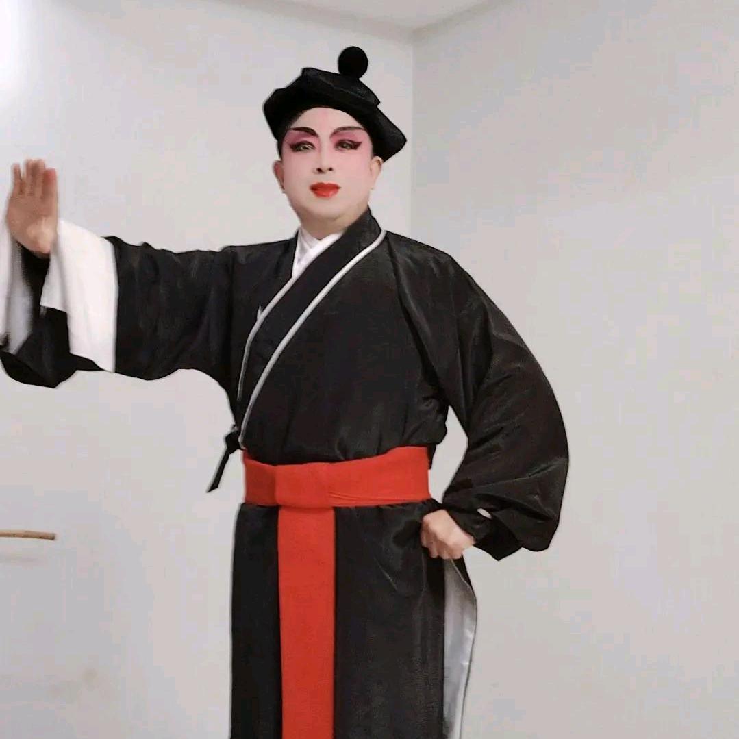 承接大型古装淮剧演出