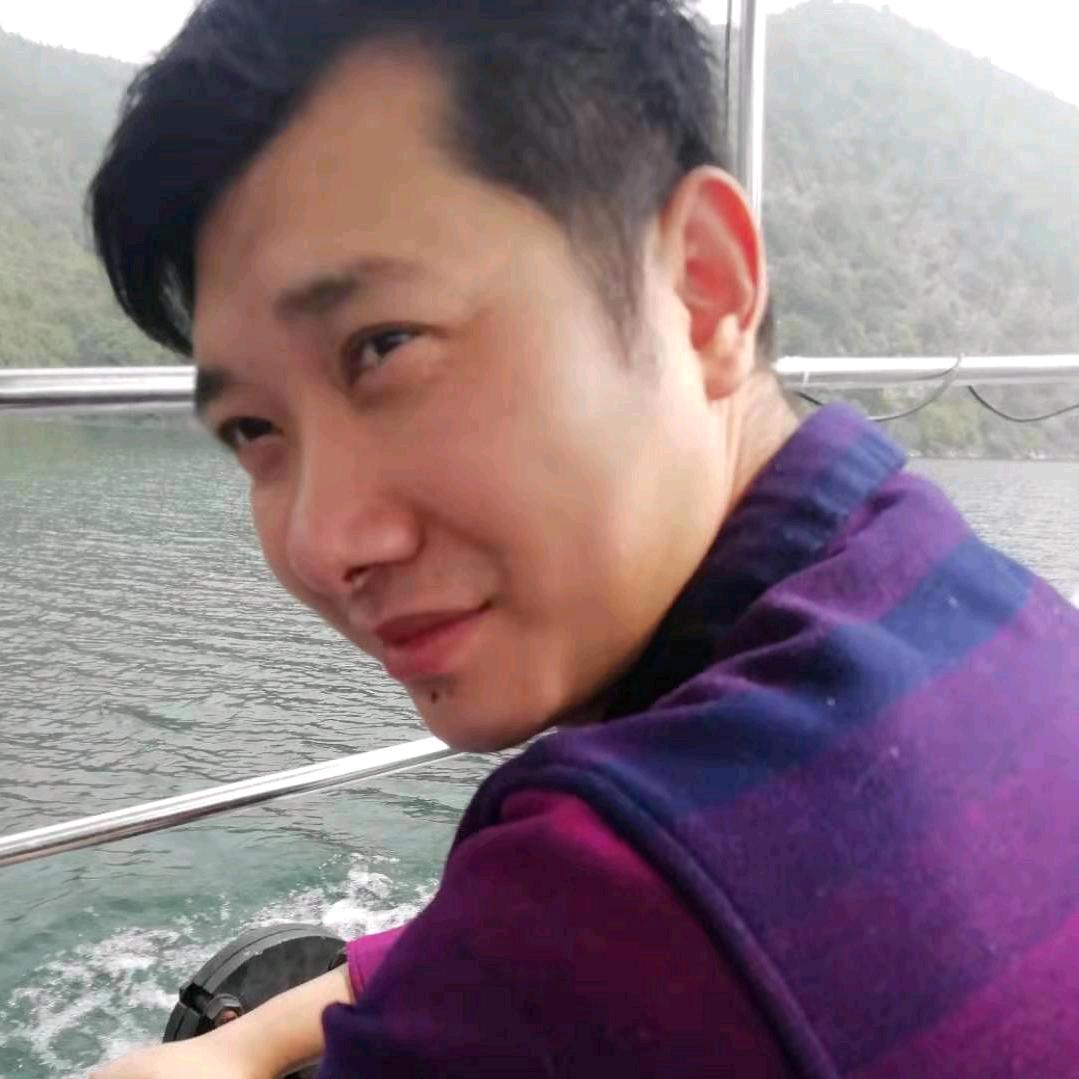 【能量哥】李少