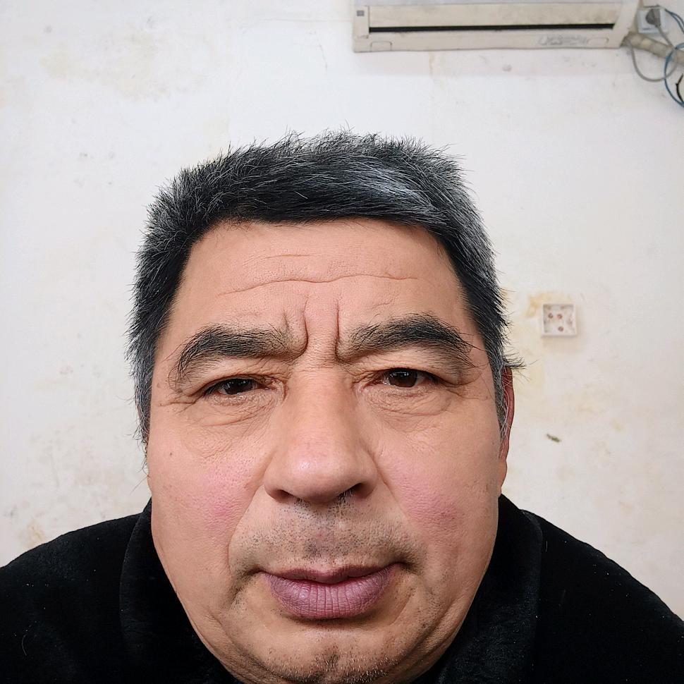 就叫靓卓玛。