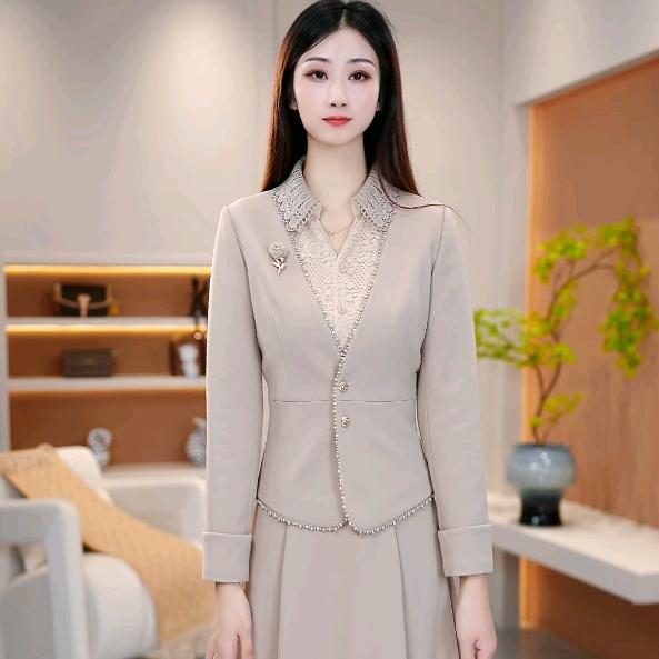 靓利橙铭品牌女装服饰