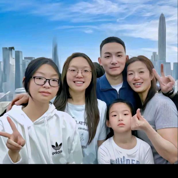 玲玲