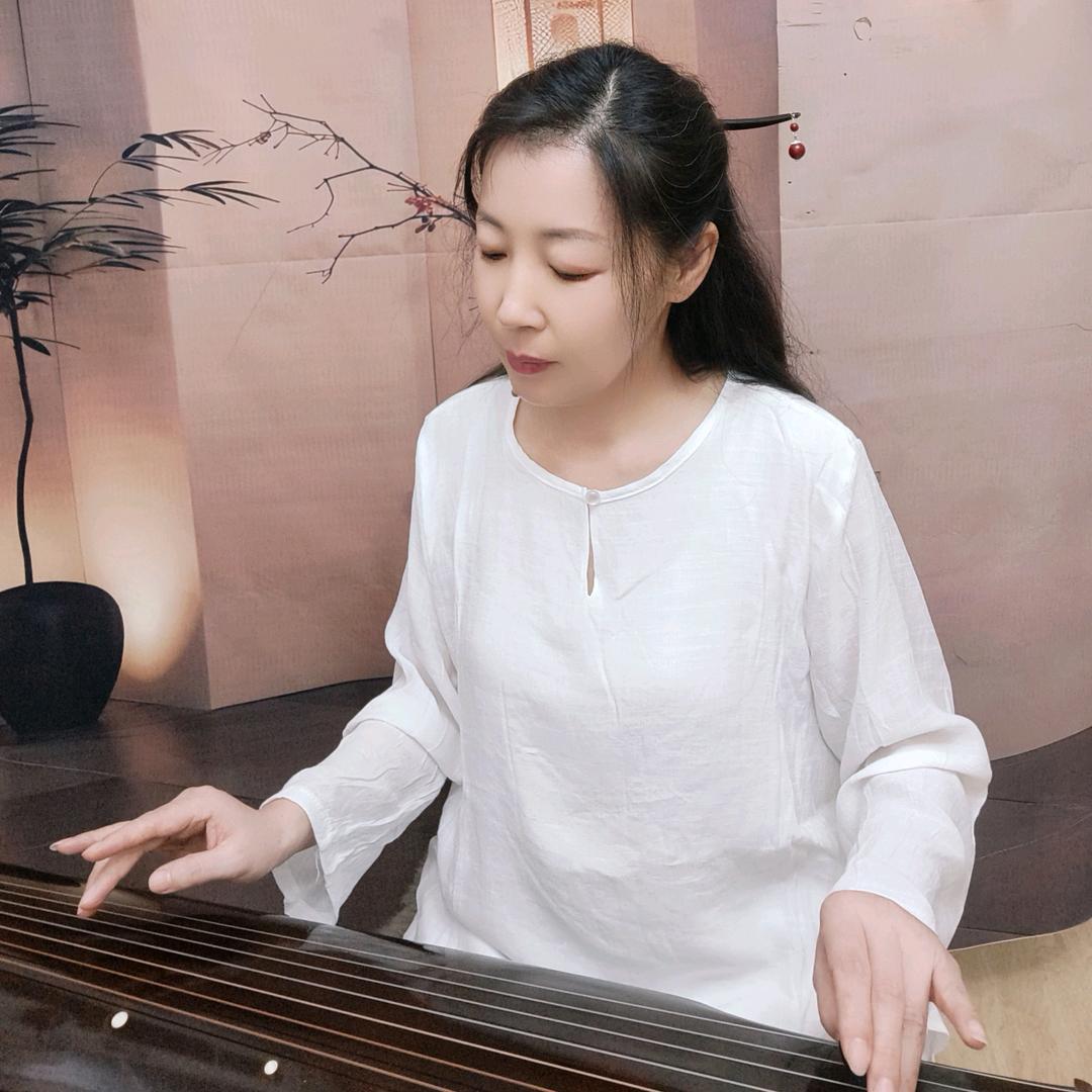 梅弦阁