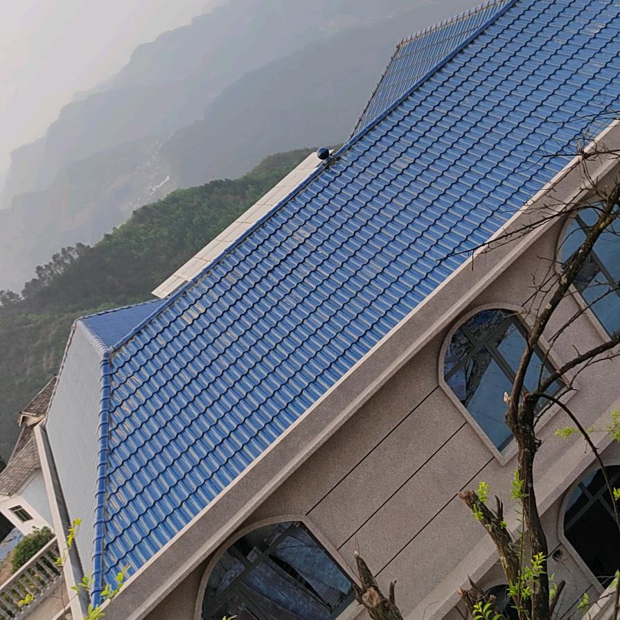 合马玻璃瓦屋顶