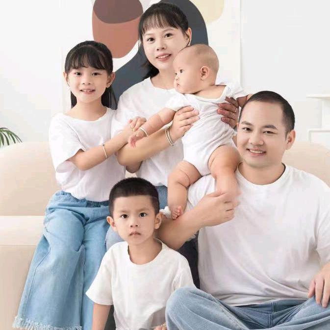 努力学习艰苦奋斗自律+学习