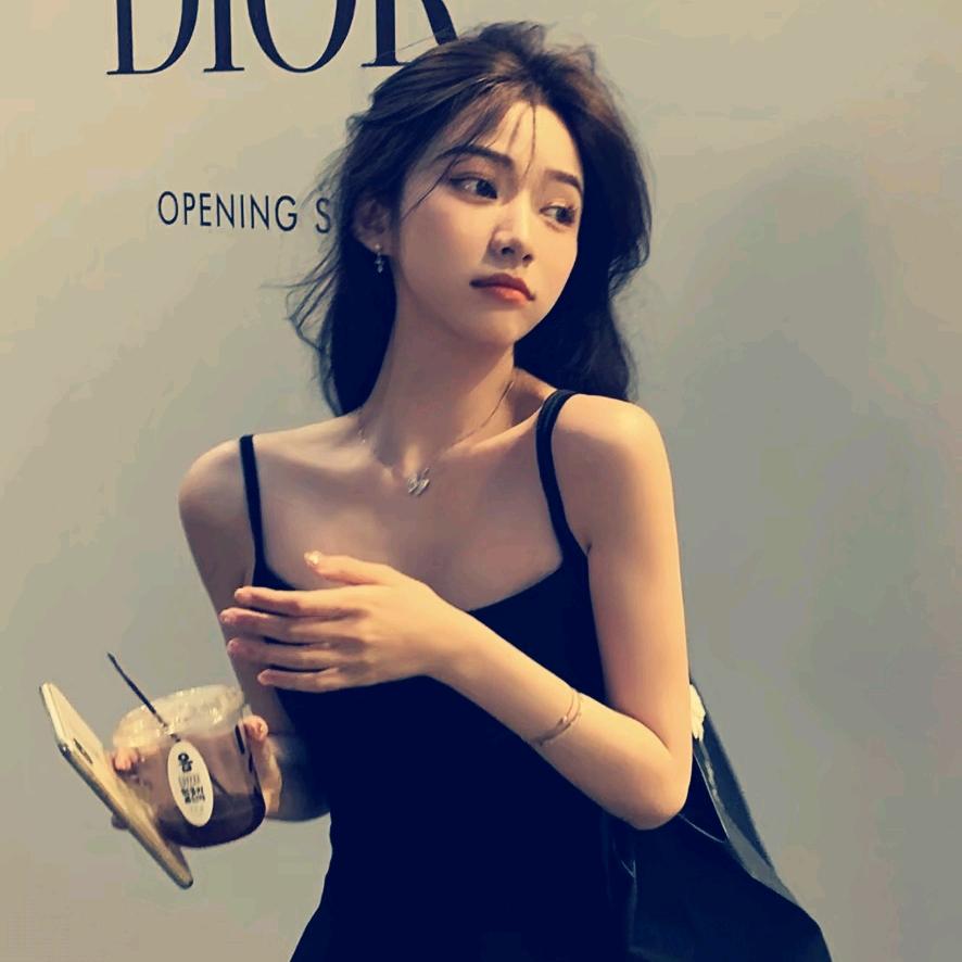 玲玲🤪