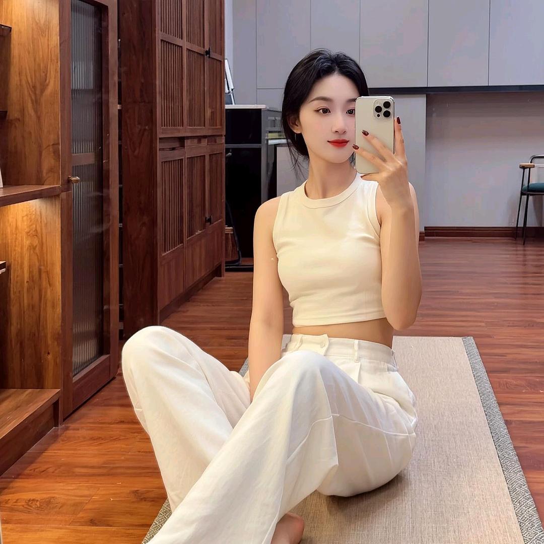 🍀“芳小姐👑”