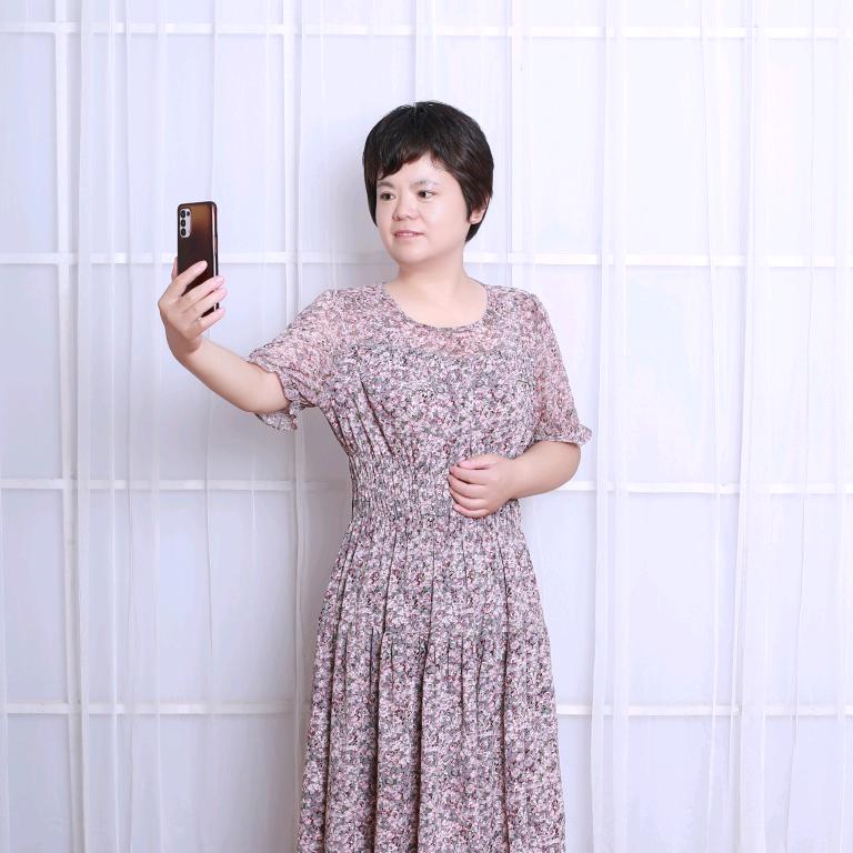 @芳姐不胖了