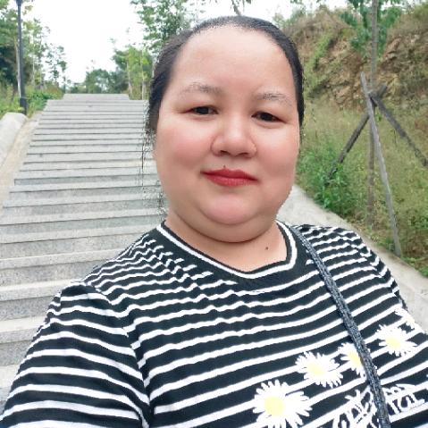 侯照丹