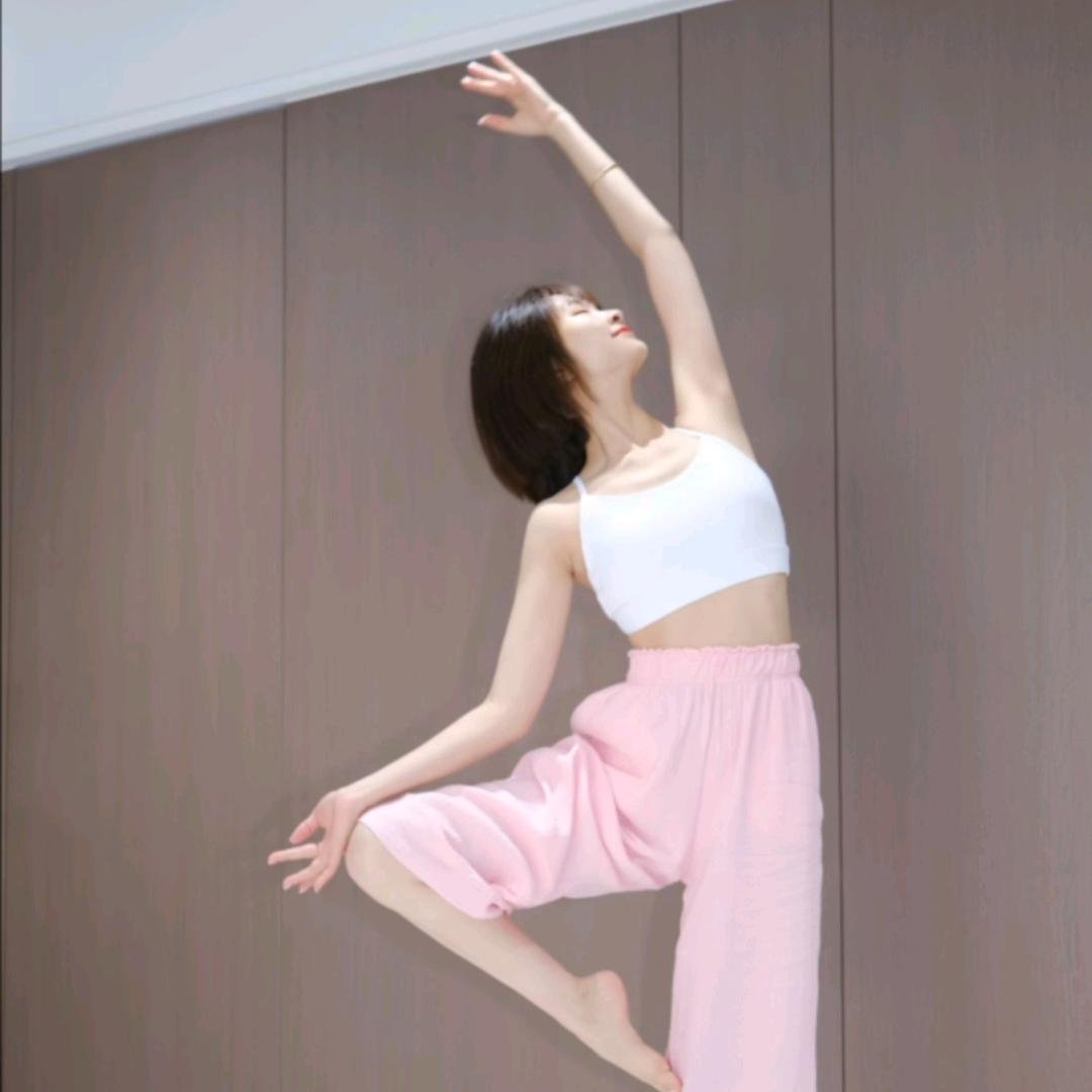 女子塑形普拉提/桃子🍑老师