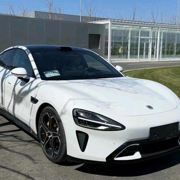 小米汽车｜深圳尹利群