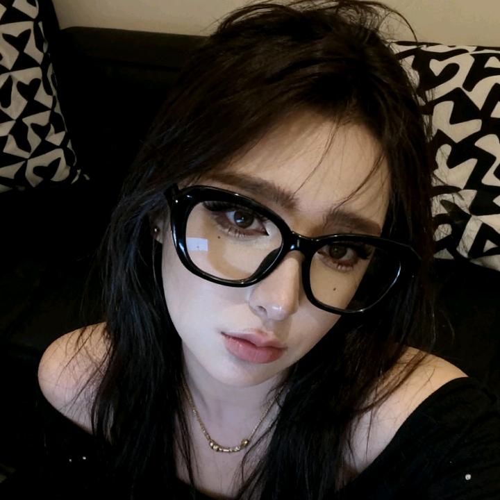 ᴀʏʜᴇɴɪм🌸