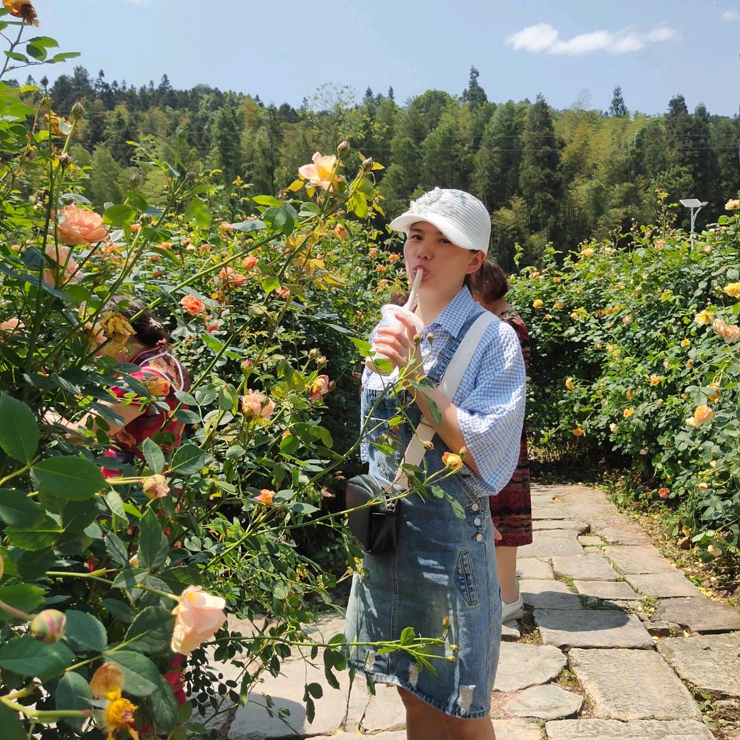 古蔺平姐二手车2