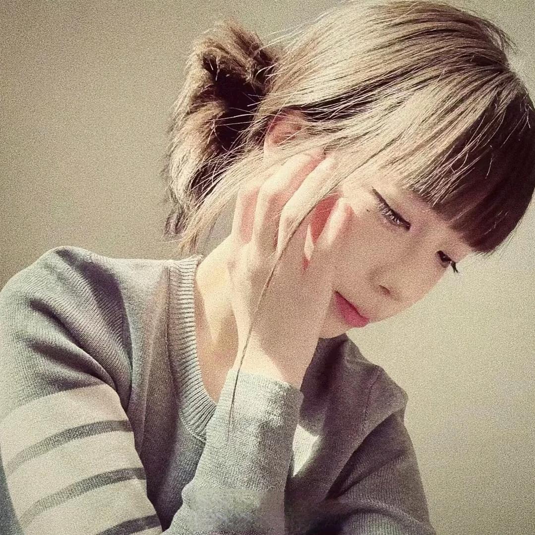 别哭＾