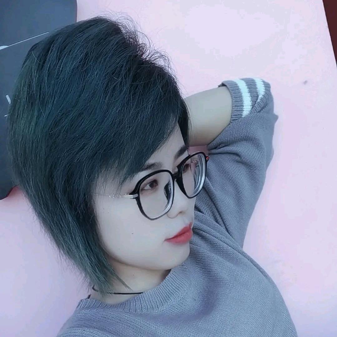 友晗美发