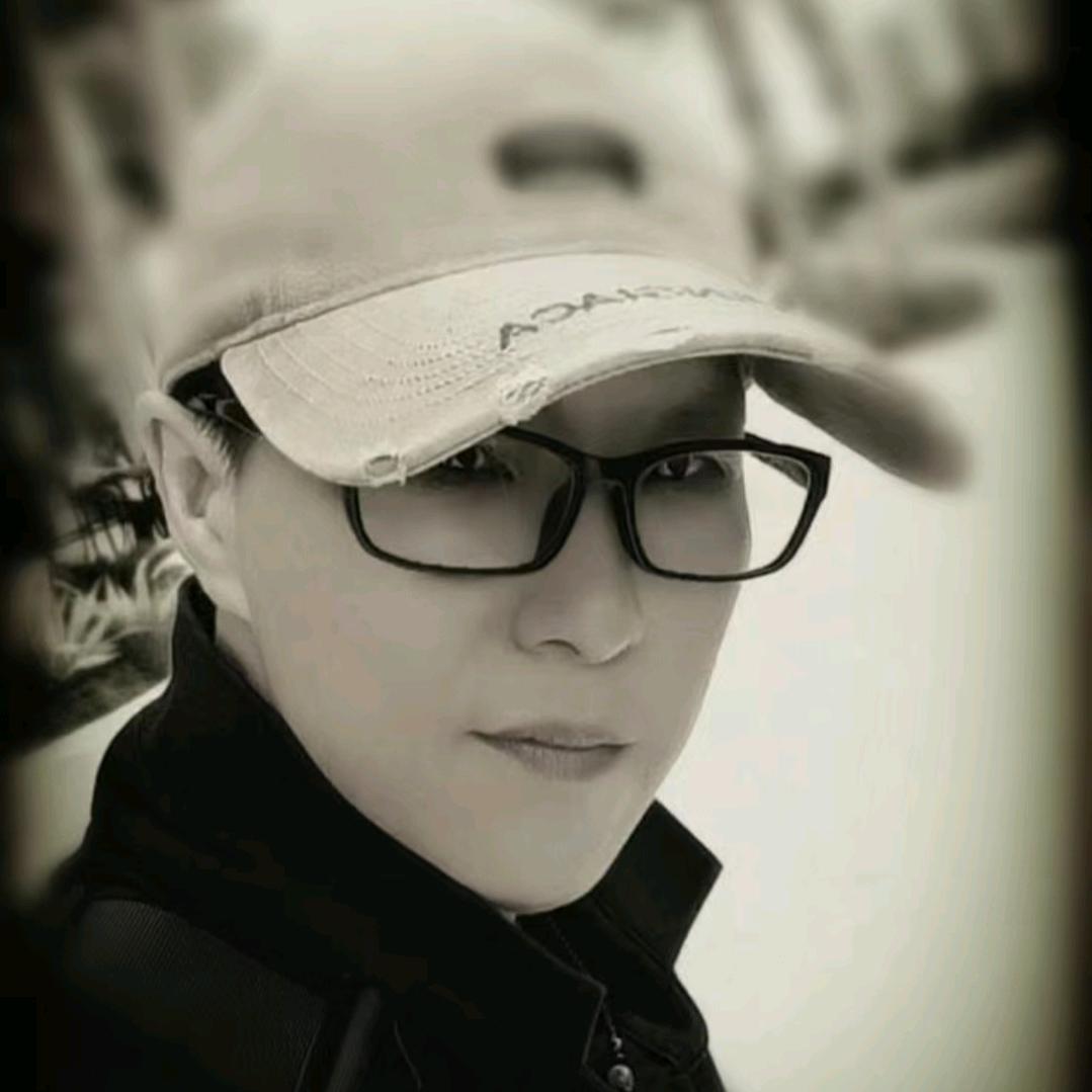 犇晏歌😎