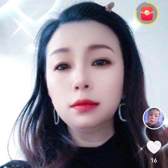 👭笑笑👭