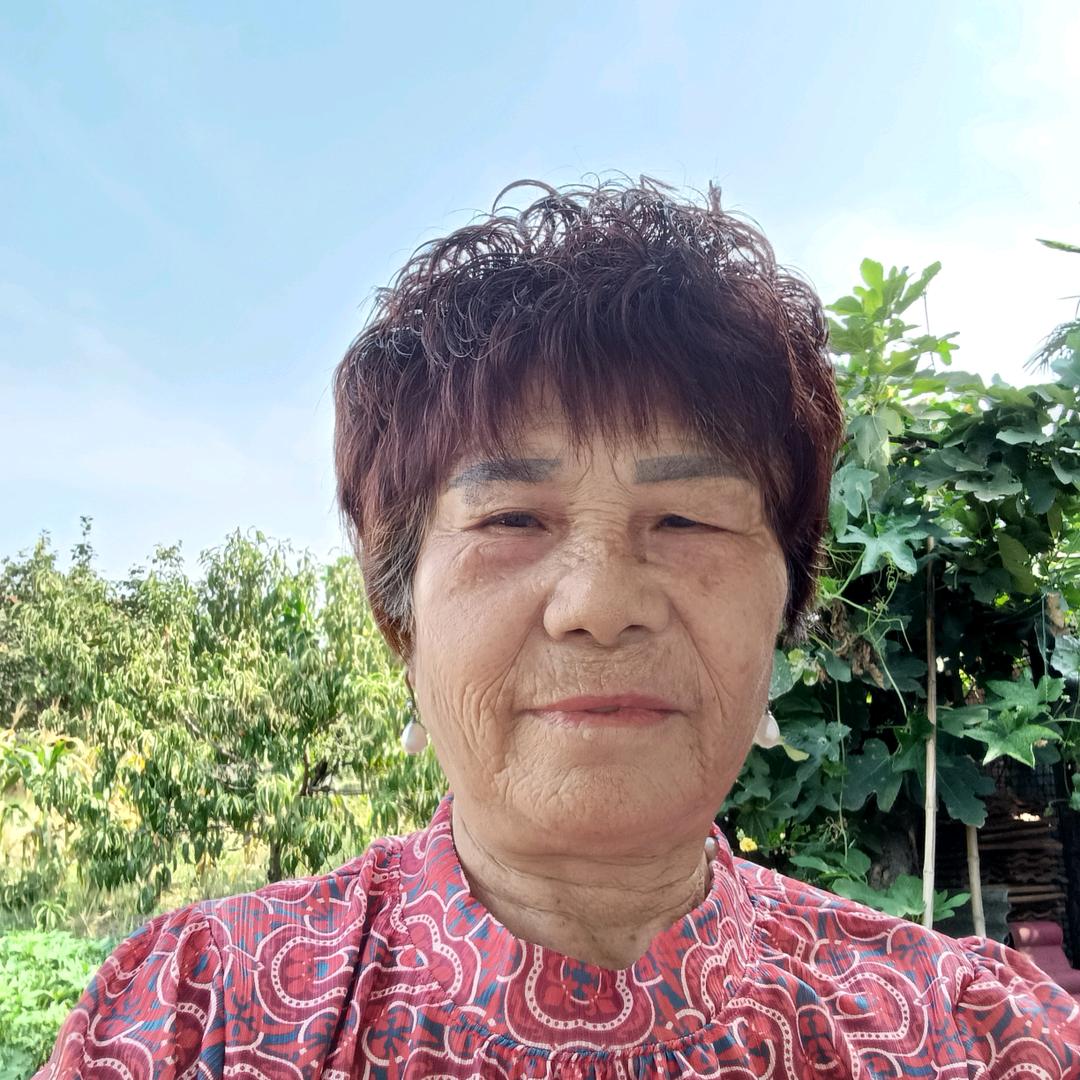 陈姐晚上7点19分开播
