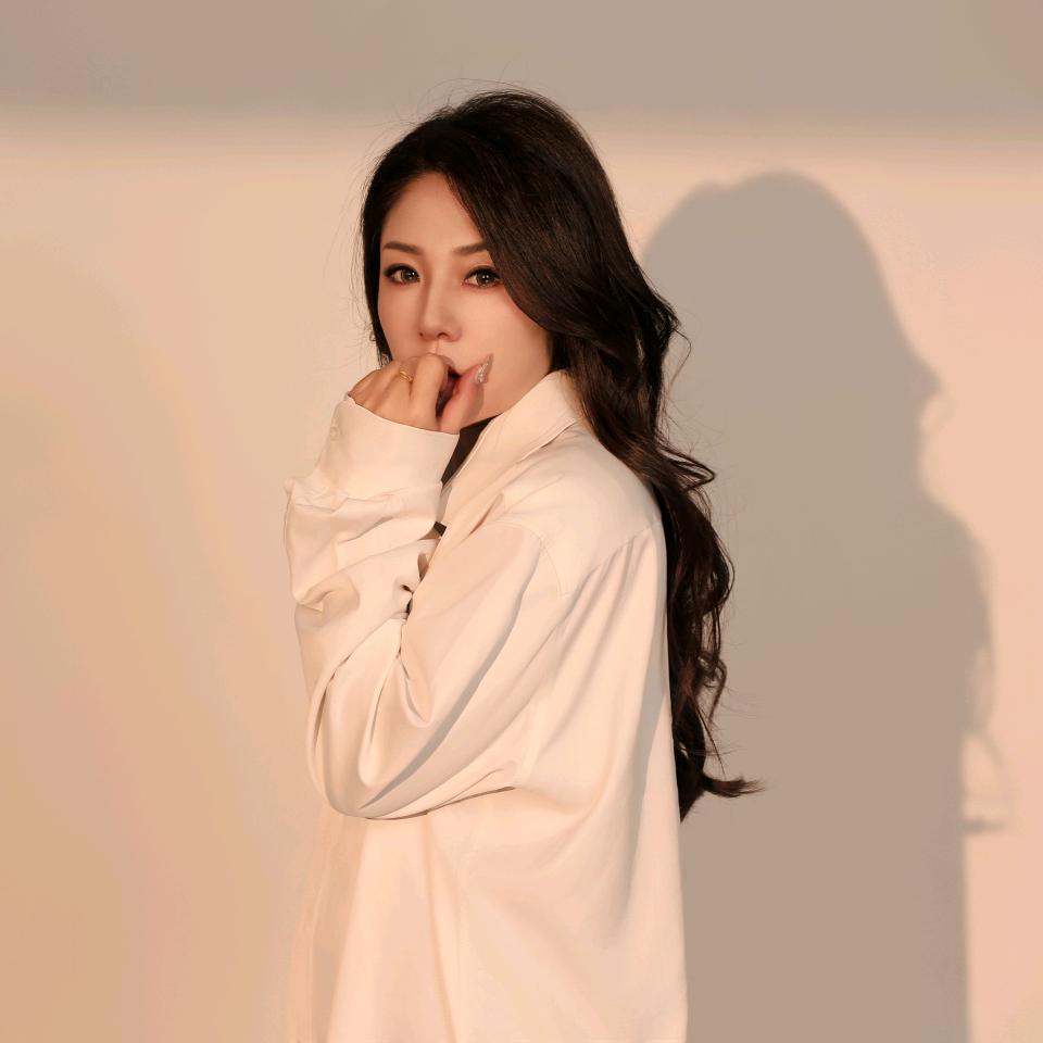 刘 美丽