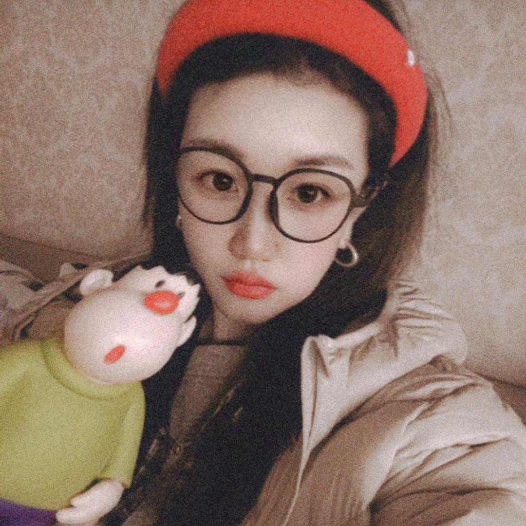 冰美式(ღ˘⌣˘ღ)