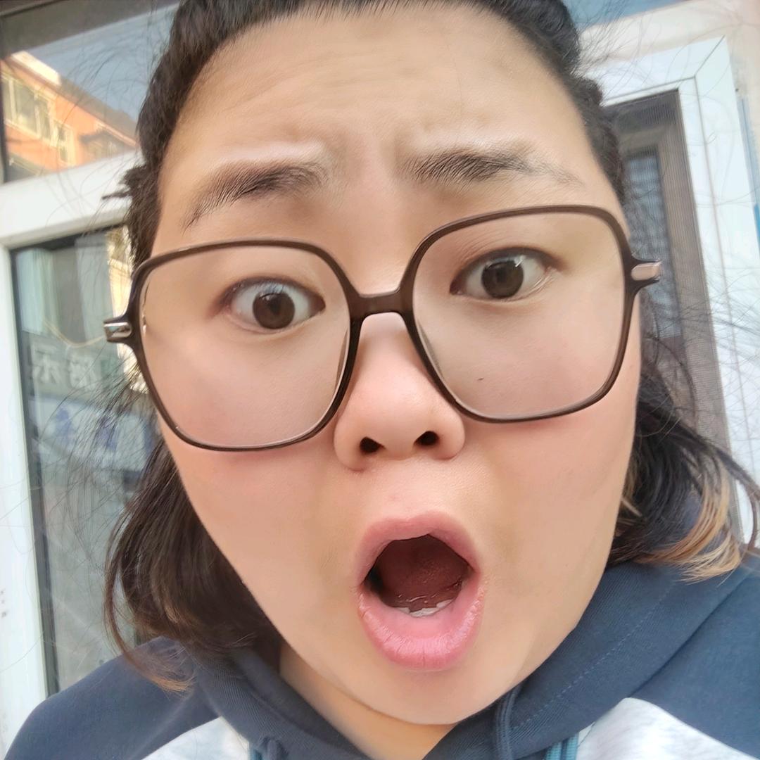 不是搞笑小李L🫣