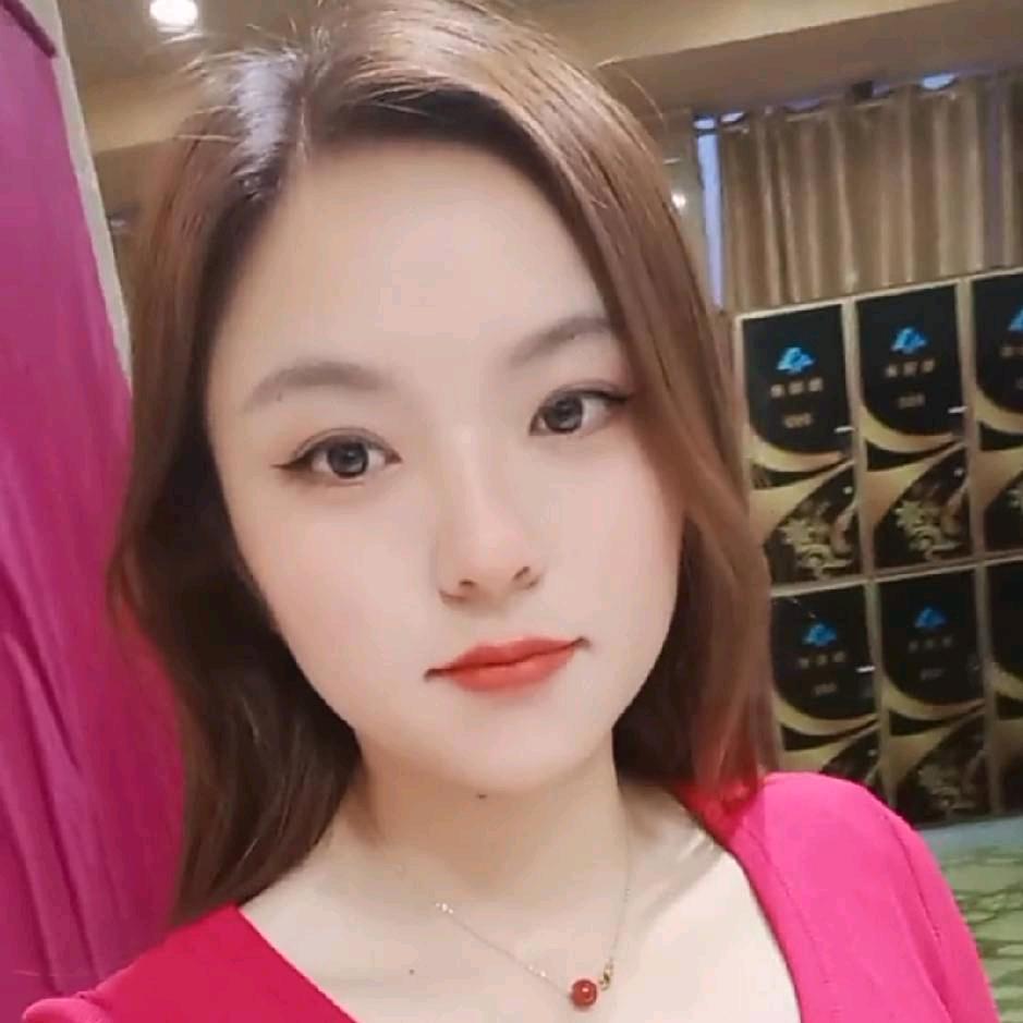 王荣《离婚带着儿子生活》