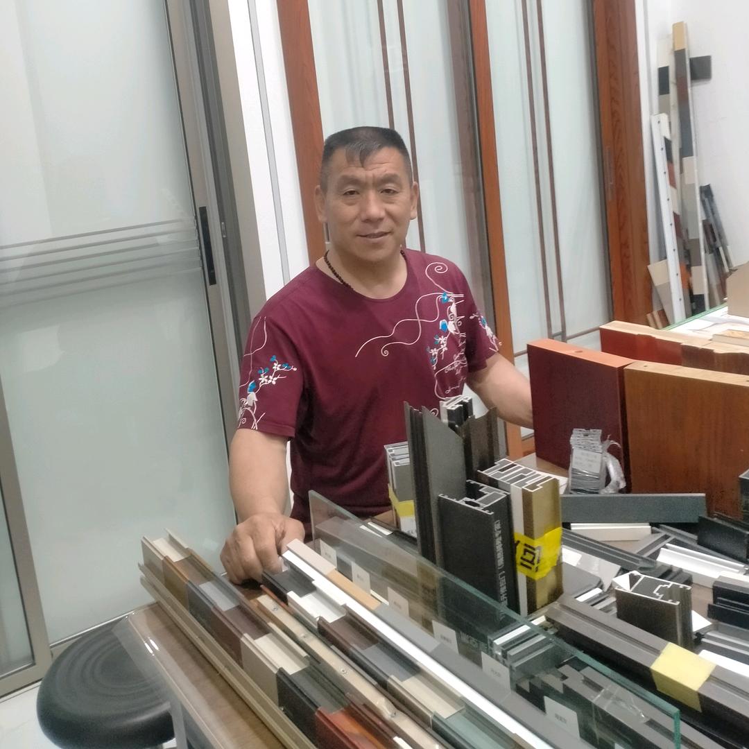 木门推拉门张哥