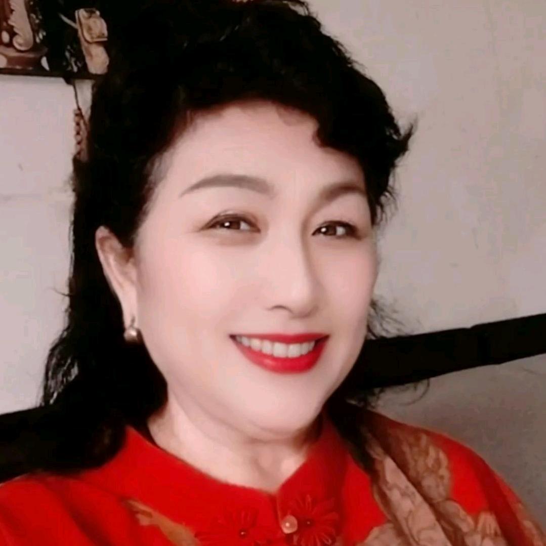 我是李家大小姐🌹💞🌹今年64岁💃