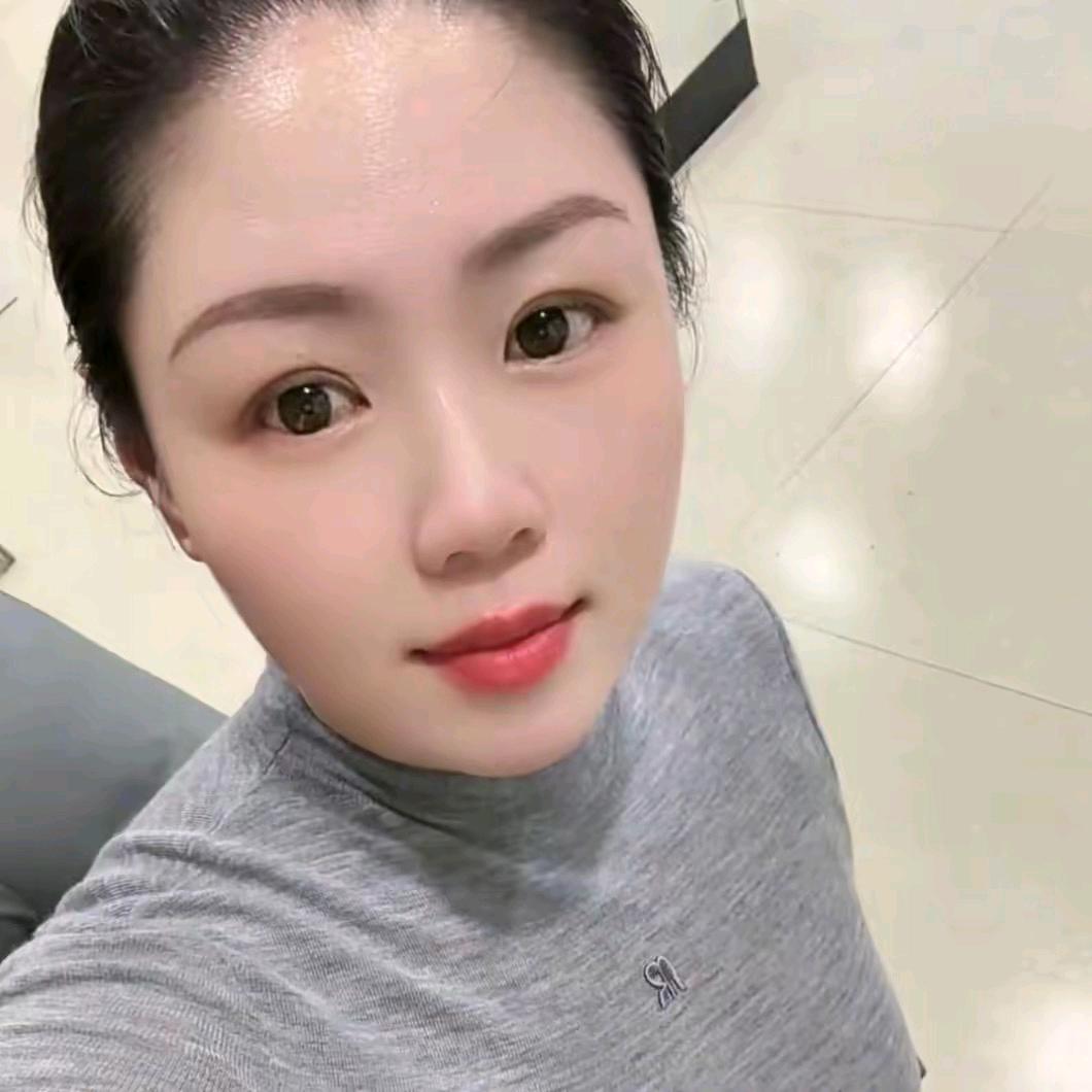 张海霞.