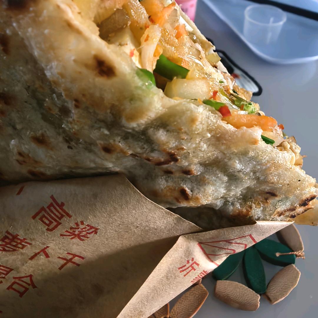 羞答答的玫瑰轰隆隆的开😄