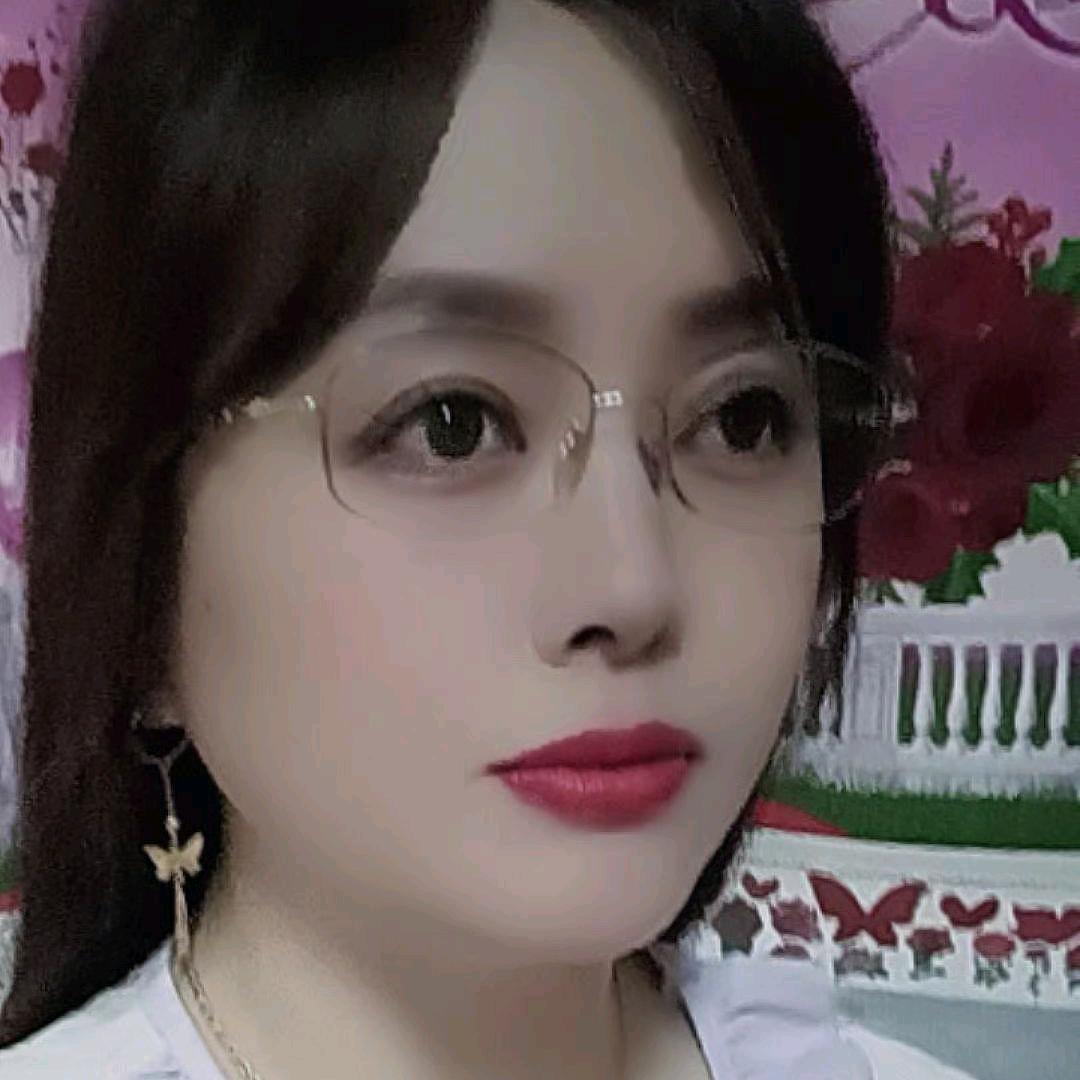 76小龙女是离婚女人, 没有你地球照样转