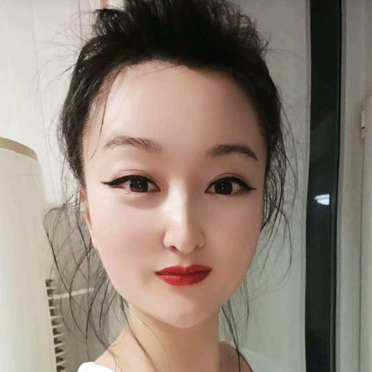 万福园美食城小潘