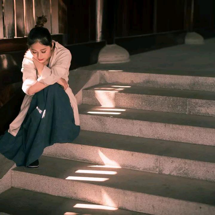 ❤️笑而不语❣️