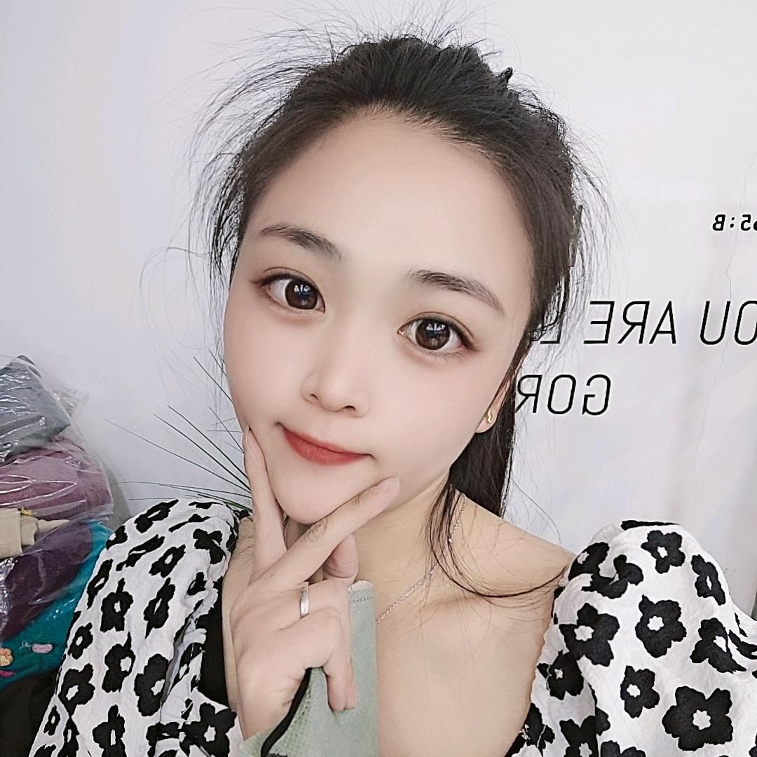 彤彤