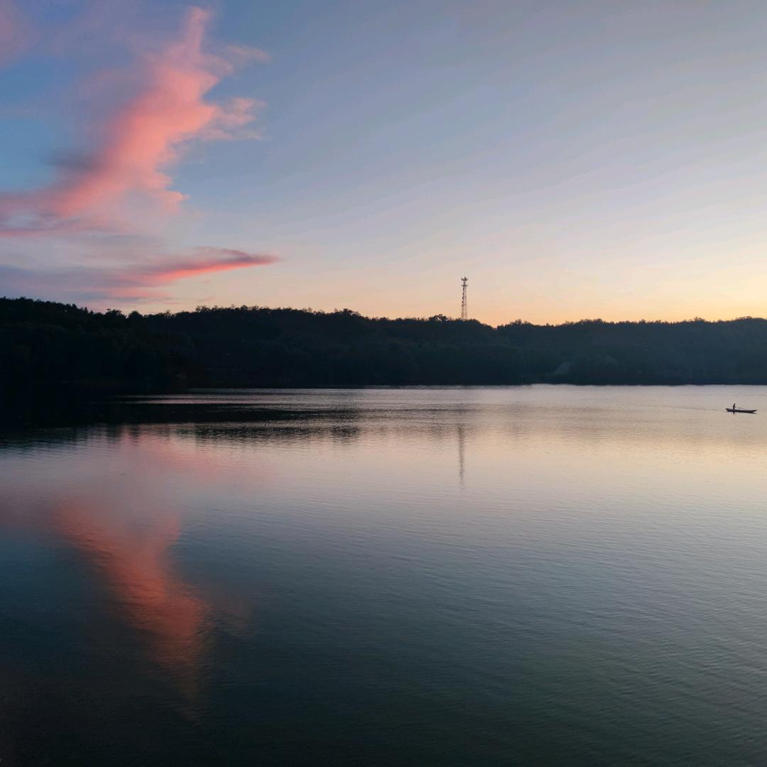 海阔天空5879263613952，