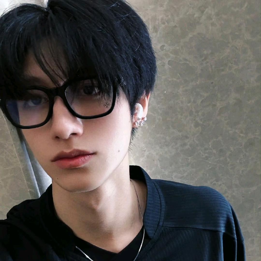 Yu z