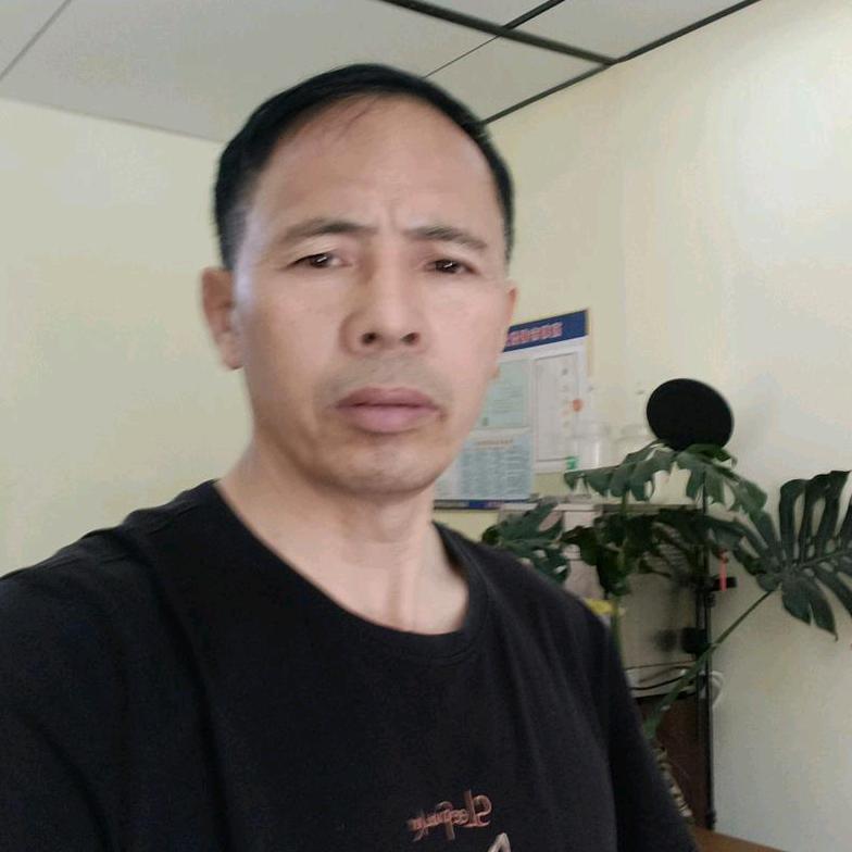 万李成