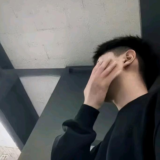 Yv.