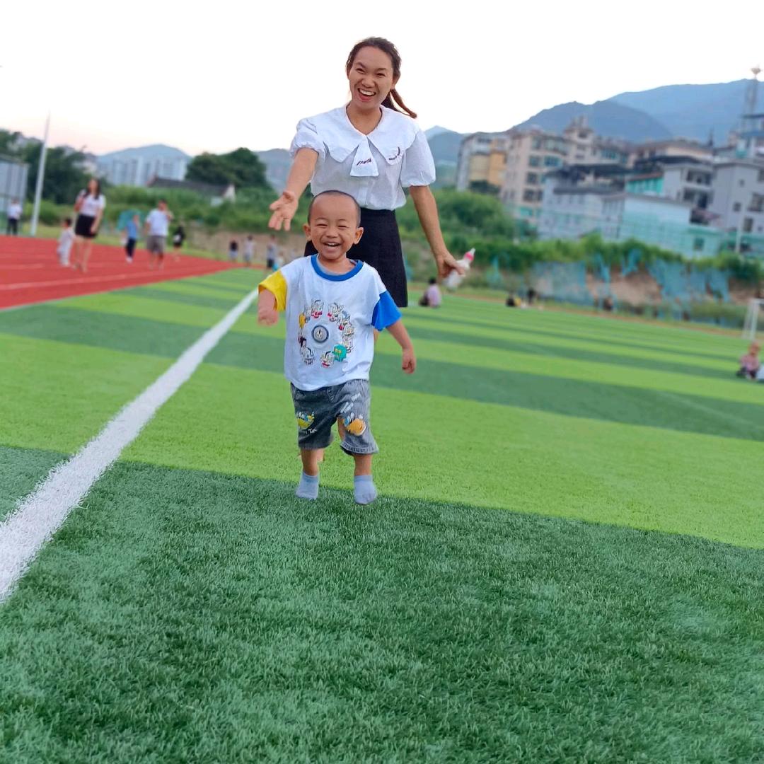 本是红尘