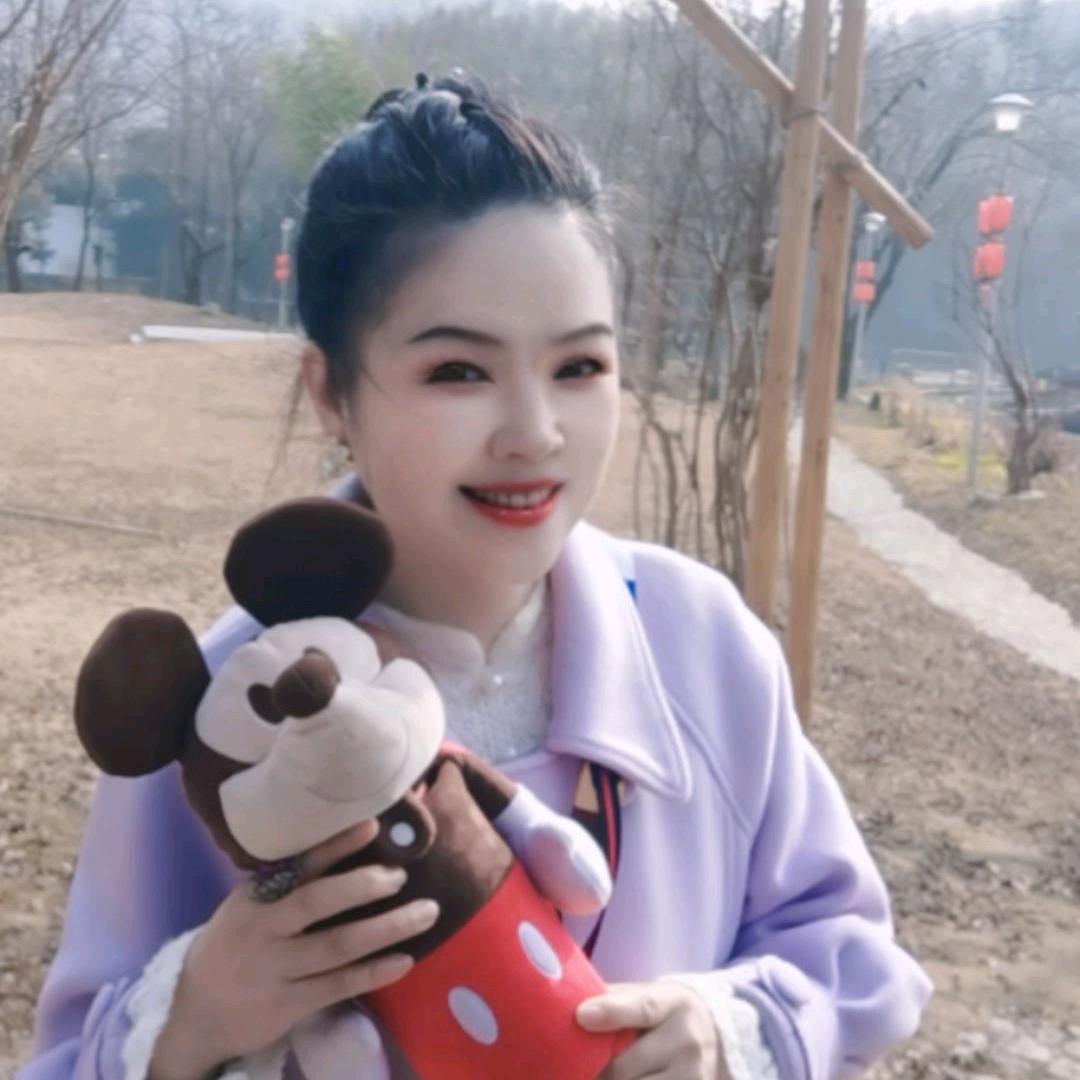 晓月玲珑