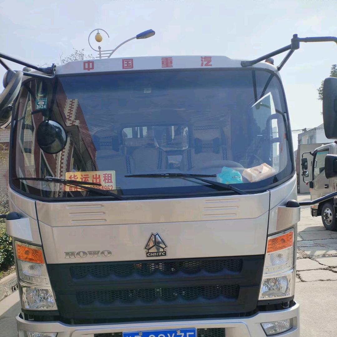 轻卡货运大叔