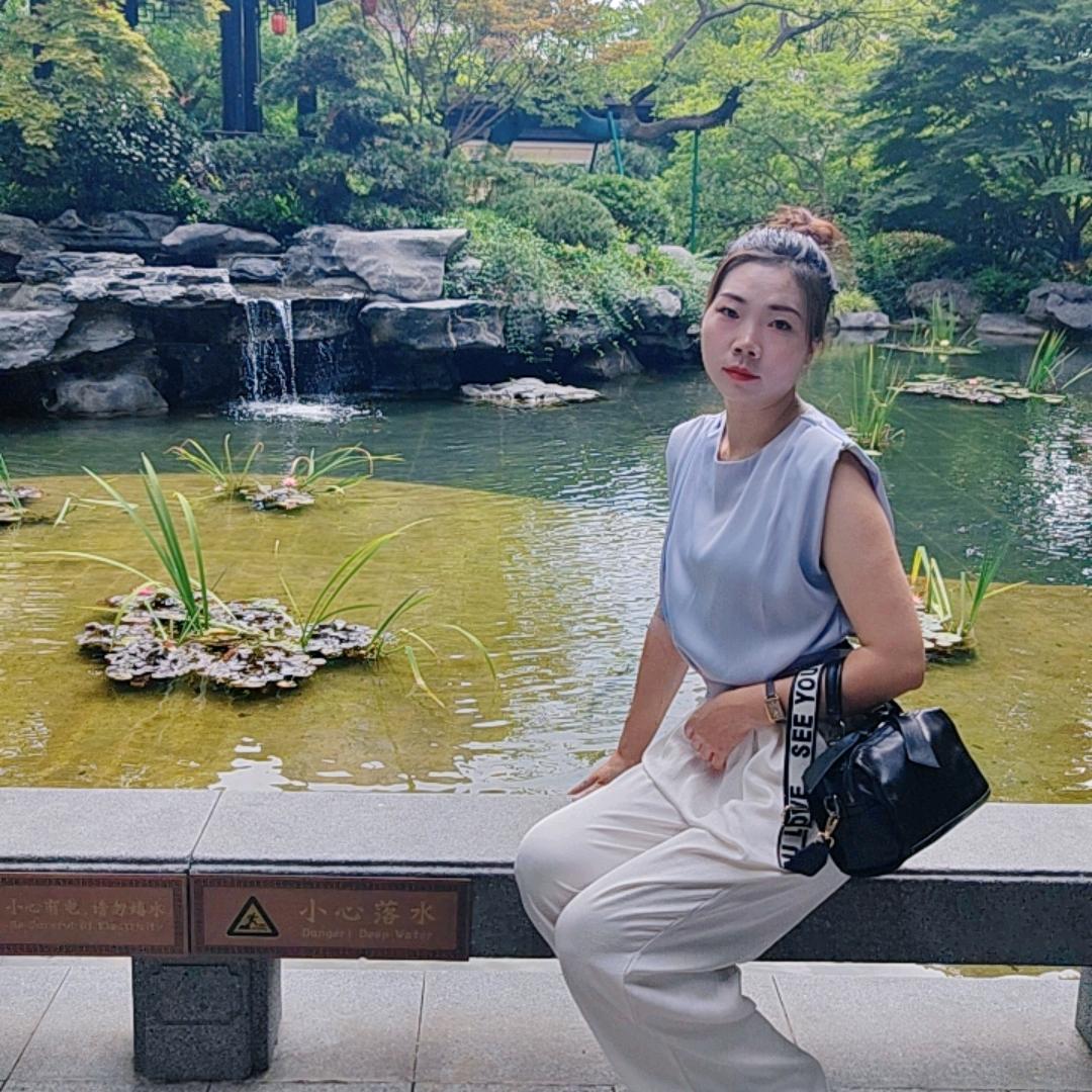 大方芊蔓花卉（各种花束～白事灵堂围棺花）