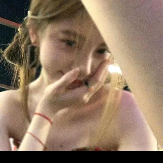 美女