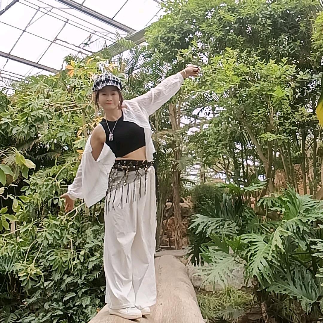 爱跳舞的刘姐—《拒绝私聊》