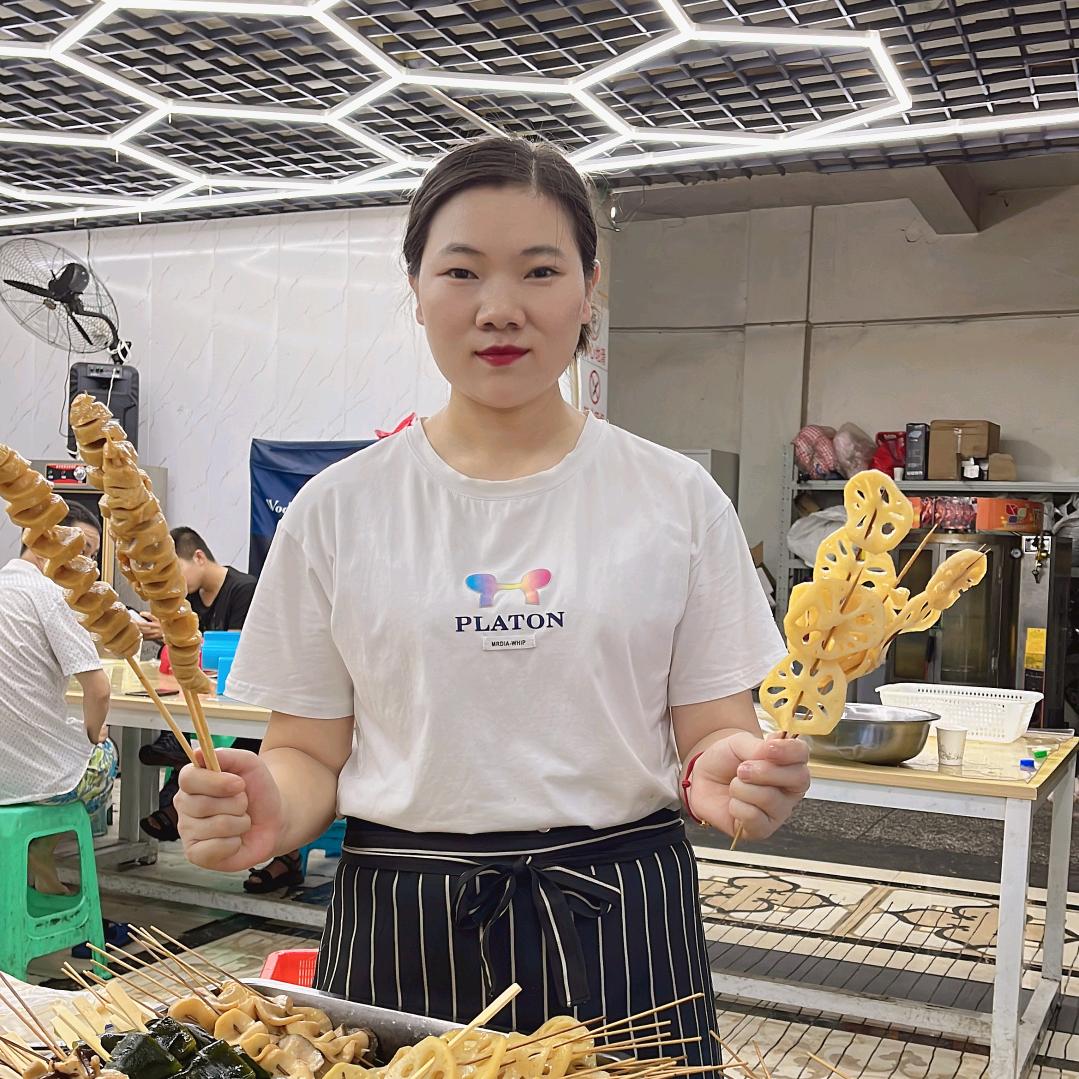 瑩莹的百货小摊